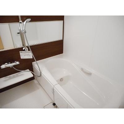 リバティークイーン 202【管理NO：1-024244401-02020】 ★家具家電は申し込み後に搬入します★ ★2026年08月下旬入居可能★の物件写真4