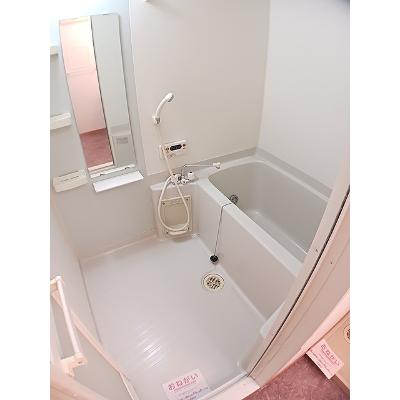 ユーベル　Ａ 201【管理NO：1-013238601-02010】 ★家具家電は申し込み後に搬入します★の物件写真4