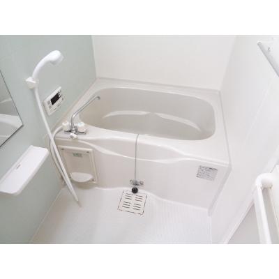 クレセント参番館 101【管理NO：1-020392501-01010】 ★家具家電は申し込み後に搬入します★の物件写真4