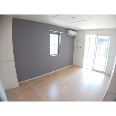 フロリサンテⅠ 101【管理NO：1-021443901-01010】 ★家具家電は申し込み後に搬入します★ ★2026年10月中旬入居可能★の物件写真2