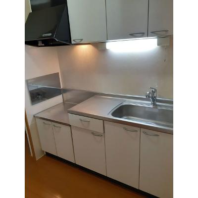 フィオーレ・Ｋ 303【管理NO：1-013555601-03030】 ★家具家電は申し込み後に搬入します★ ★2026年10月中旬入居可能★の物件写真3
