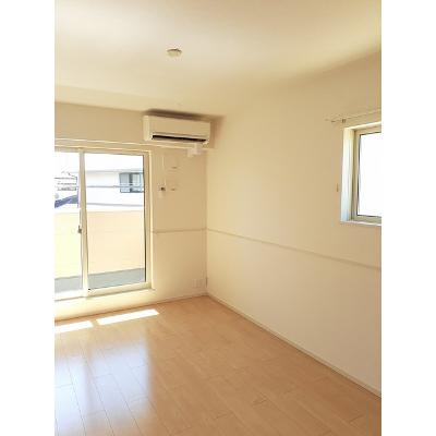 ウエスト　Ｂ 203【管理NO：1-024973702-02030】 ★家具家電は申し込み後に搬入します★ ★2026年08月中旬入居可能★の物件写真2
