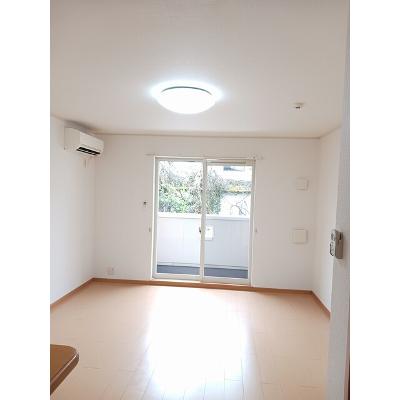 アイビーフラットＢ 101【管理NO：1-015063501-01010】 ★家具家電は申し込み後に搬入します★ ★2026年10月中旬入居可能★の物件写真2