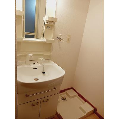 ハピネス高雄台 102【管理NO：1-014867001-01020】 ★家具家電は申し込み後に搬入します★の物件写真6