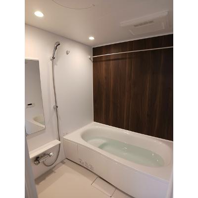 イオフェリーチェ 103【管理NO：1-027972401-01030】 ★家具家電は申し込み後に搬入します★の物件写真4