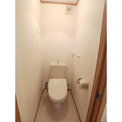 プラムガーデンハウス 201【管理NO：1-012753503-02010】 ★家具家電は申し込み後に搬入します★ ★2026年10月下旬入居可能★の物件写真5
