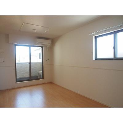 コンフォール安室 205【管理NO：1-022988701-02050】 ★家具家電は申し込み後に搬入します★ ★2026年09月中旬入居可能★の物件写真2