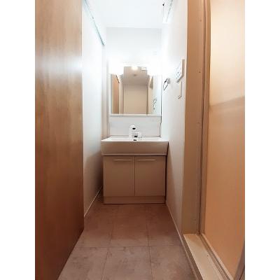 エテルノ泉南馬場 102【管理NO：1-026912901-01020】 ★家具家電は申し込み後に搬入します★ ★2026年09月中旬入居可能★の物件写真6
