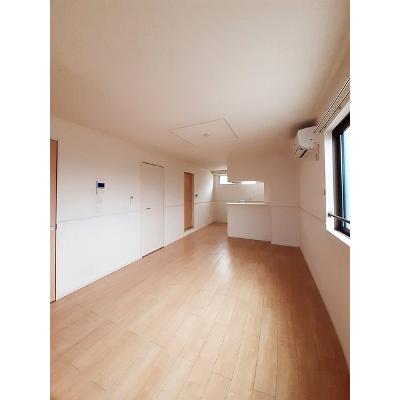 グラン　グラン 202【管理NO：1-021761201-02020】 ★家具家電は申し込み後に搬入します★ ★2026年08月下旬入居可能★の物件写真2