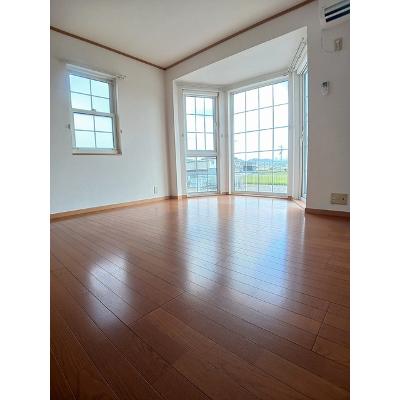 ポラリス豊中 101【管理NO：1-012906801-01010】 ★家具家電は申し込み後に搬入します★ ★2026年09月中旬入居可能★の物件写真2