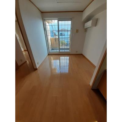 メゾン・サトー 202【管理NO：1-012156201-02020】 ★家具家電は申し込み後に搬入します★の物件写真2