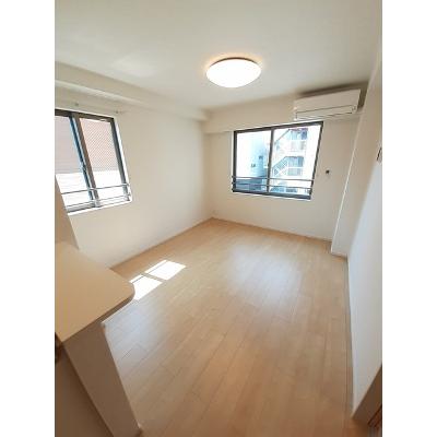 プランドール・Ⅲ 201【管理NO：1-025187101-02010】 ★家具家電は申し込み後に搬入します★ ★2026年09月中旬入居可能★の物件写真2