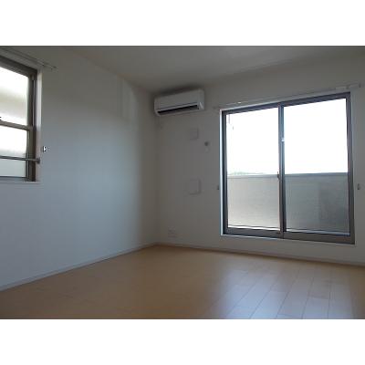 グレイスハウスＡ 205【管理NO：1-018868301-02040】 ★家具家電は申し込み後に搬入します★ ★2026年09月下旬入居可能★の物件写真2