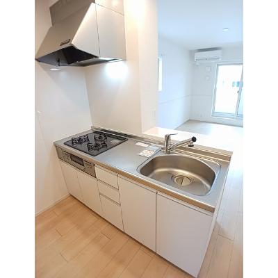 イリス　Ａ 201【管理NO：1-025326301-02010】 ★家具家電は申し込み後に搬入します★ ★2026年09月上旬入居可能★の物件写真3