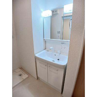 イリス　Ａ 201【管理NO：1-025326301-02010】 ★家具家電は申し込み後に搬入します★ ★2026年09月上旬入居可能★の物件写真6