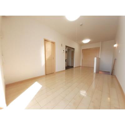 ＣＲＯＳＳ　ＲＩＶＥＲ 402【管理NO：1-017562101-04020】 ★家具家電は申し込み後に搬入します★の物件写真2