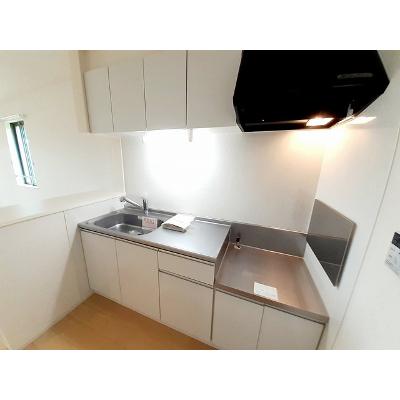 セレーノ洞海Ⅲ 201【管理NO：1-020839601-02010】 ★家具家電は申し込み後に搬入します★の物件写真3
