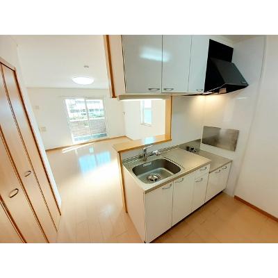 ヴィクトリー南佐賀 104【管理NO：1-014928401-01040】 ★家具家電は申し込み後に搬入します★ ★2026年09月下旬入居可能★の物件写真3