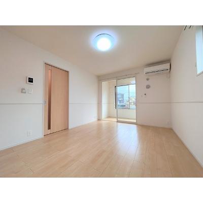 ピンズ唐津Ⅳ 101【管理NO：1-025038504-01010】 ★家具家電は申し込み後に搬入します★ ★2026年09月中旬入居可能★の物件写真2
