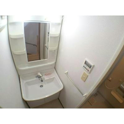 ソレアードⅠ 203【管理NO：1-011520601-02030】 ★家具家電は申し込み後に搬入します★の物件写真6