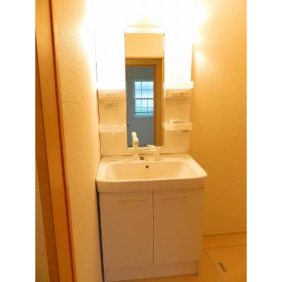 apartment 大分県宇佐市大字辛島２６３番地１ 

↓地図はこちらから
