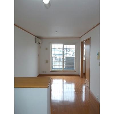 コアロードＡ 202【管理NO：1-012957001-02020】 ★家具家電は申し込み後に搬入します★の物件写真2