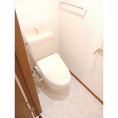 光シャトー 201【管理NO：1-010584401-02010】 ★家具家電は申し込み後に搬入します★の物件写真5