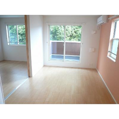 エレガンス　ベアー 203【管理NO：1-021959301-02030】 ★家具家電は申し込み後に搬入します★ ★2026年09月中旬入居可能★の物件写真2