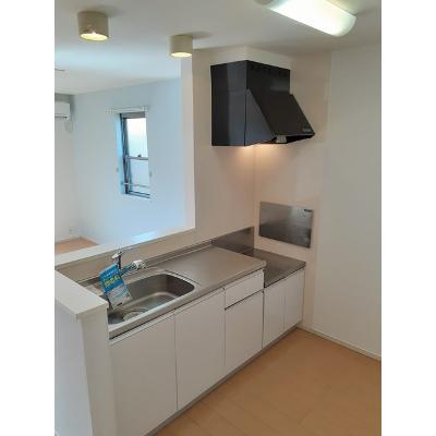 カーク　Ａ棟 204【管理NO：1-018510301-02040】 ★家具家電は申し込み後に搬入します★ ★2026年10月中旬入居可能★の物件写真3
