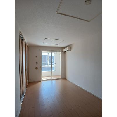 シャルメーヌＢ 203【管理NO：1-017592302-02030】 ★家具家電は申し込み後に搬入します★の物件写真2