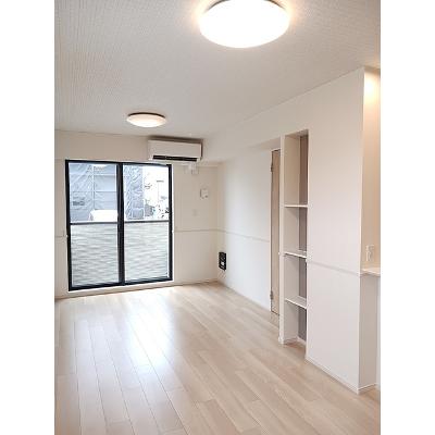 スカイコート 103【管理NO：1-027044501-01030】 ★家具家電は申し込み後に搬入します★の物件写真2