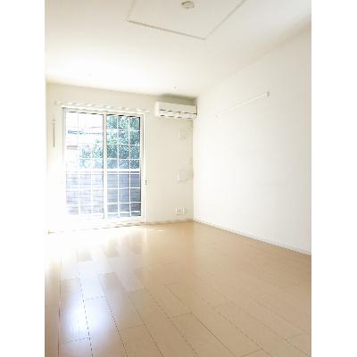 グランデュオＡ 101【管理NO：1-018949001-01010】 ★家具家電は申し込み後に搬入します★ ★2026年10月中旬入居可能★の物件写真2