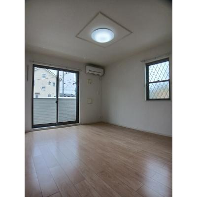 メゾン　秀光　Ａ 101【管理NO：1-021667901-01010】 ★家具家電は申し込み後に搬入します★ ★2026年09月上旬入居可能★の物件写真2