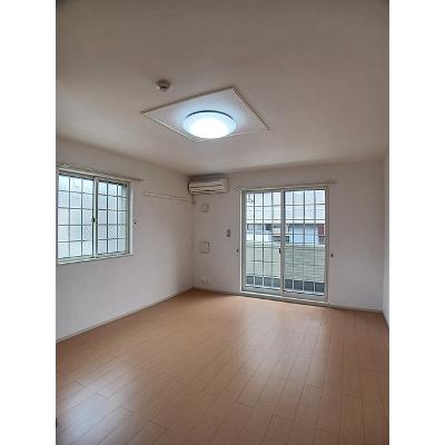 プリートカーサ 103【管理NO：1-017654101-01030】 ★家具家電は申し込み後に搬入します★ ★2026年09月上旬入居可能★の物件写真2