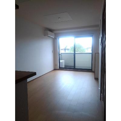 エトランジュ 203【管理NO：1-011194101-02030】 ★家具家電は申し込み後に搬入します★ ★2026年09月中旬入居可能★の物件写真2