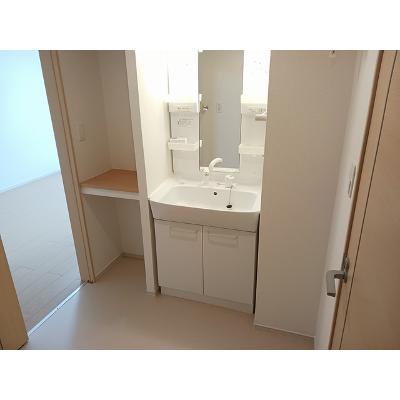 カーザ・ラッフィナート 105【管理NO：1-017314101-01040】 ★家具家電は申し込み後に搬入します★ ★2026年10月中旬入居可能★の物件写真6