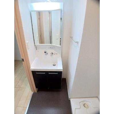 Ｇｒａｎｇｅ四条大宮 102【管理NO：1-020550701-01020】 ★家具家電は申し込み後に搬入します★の物件写真6