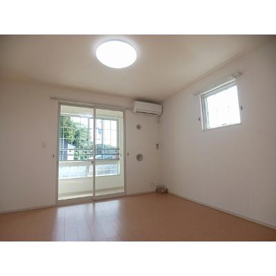 レクレドール 203【管理NO：1-019577801-02030】 ★家具家電は申し込み後に搬入します★ ★2026年09月中旬入居可能★の物件写真2