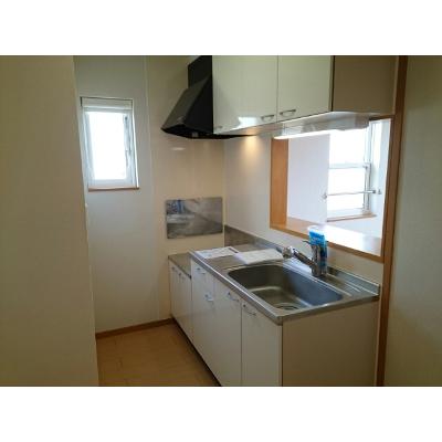 サンフラワー 202【管理NO：1-014618601-02020】 ★家具家電は申し込み後に搬入します★ ★2026年09月上旬入居可能★の物件写真3
