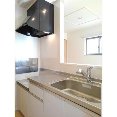 apartment 石川県加賀市動橋町ヨ６８ 

↓地図はこちらから