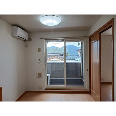 サン・ドエル 203【管理NO：1-015045501-02030】 ★家具家電は申し込み後に搬入します★ ★2026年08月下旬入居可能★の物件写真2