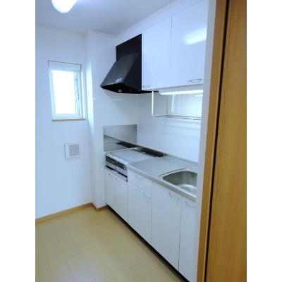 Ｔ．オ－ブ 102【管理NO：1-015224701-01020】 ★家具家電は申し込み後に搬入します★ ★2026年09月下旬入居可能★の物件写真3