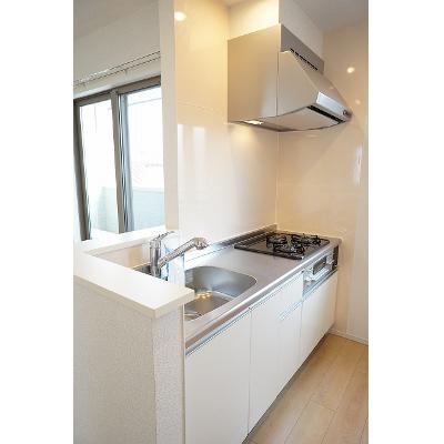 カーサ　ブルーノ 201【管理NO：1-022526101-02010】 ★家具家電は申し込み後に搬入します★ ★2026年08月下旬入居可能★の物件写真3