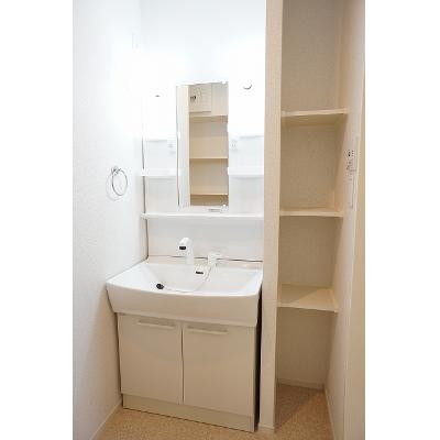 カーサ　ブルーノ 201【管理NO：1-022526101-02010】 ★家具家電は申し込み後に搬入します★ ★2026年08月下旬入居可能★の物件写真6
