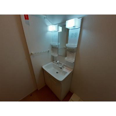 サザンクロス 104【管理NO：1-020279201-01040】 ★家具家電は申し込み後に搬入します★の物件写真6