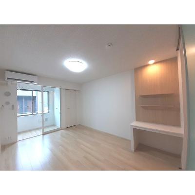 プラシード 102【管理NO：1-026746701-01020】 ★家具家電は申し込み後に搬入します★ ★2026年09月下旬入居可能★の物件写真2
