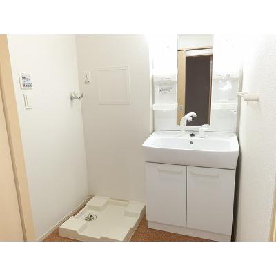 ファレノプシス　Ｂ 202【管理NO：1-017331602-02020】 ★家具家電は申し込み後に搬入します★ ★2026年10月下旬入居可能★の物件写真6