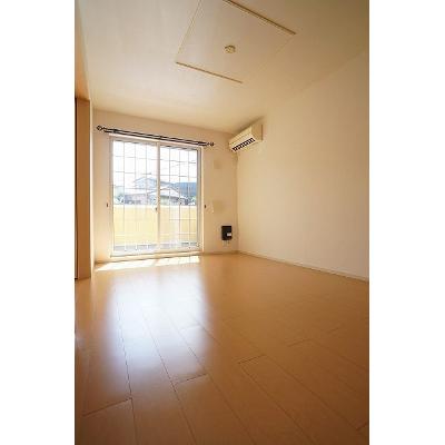 プリムヴェール 104【管理NO：1-016980301-01040】 ★家具家電は申し込み後に搬入します★ ★2026年09月上旬入居可能★の物件写真2