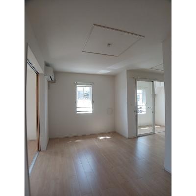 エテルノ　ブライト 203【管理NO：1-021709701-02030】 ★家具家電は申し込み後に搬入します★の物件写真2