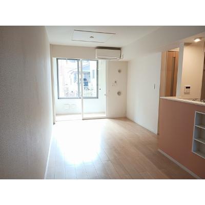 アリア 104【管理NO：1-022669401-01040】 ★家具家電は申し込み後に搬入します★ ★2026年09月上旬入居可能★の物件写真2